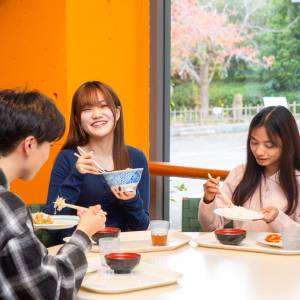 流通科学大学のcampusgallery