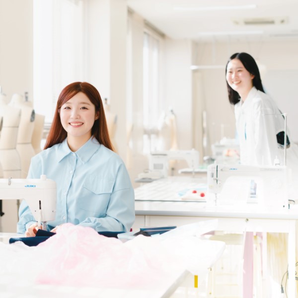 香蘭女子短期大学