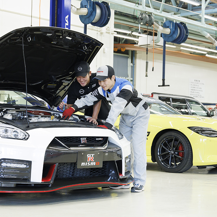 専門学校 日産栃木自動車大学校