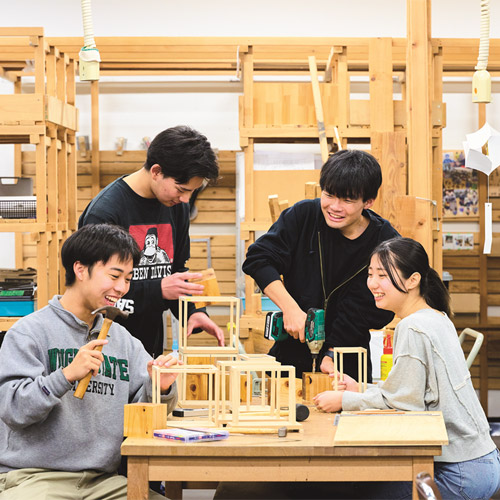 金沢工業大学4