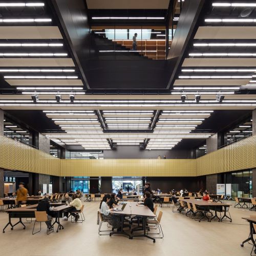 大正大学