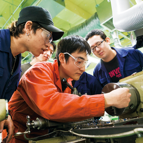 千葉工業大学