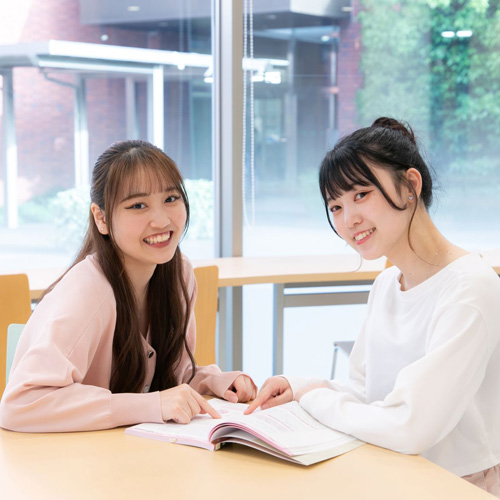 名古屋柳城短期大学