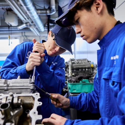 体験実習＋学校説明会（半日コース）／専門学校 東京工科自動車大学校世田谷校
