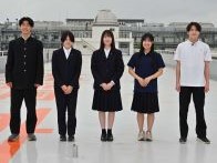 朝霞高等学校の制服