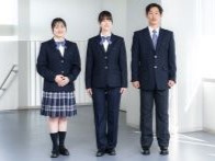 山村学園高等学校の制服