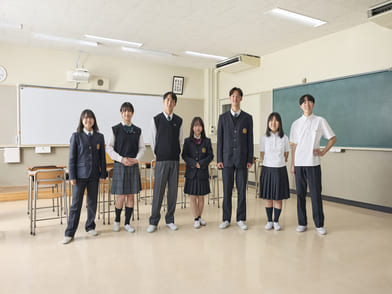 滝川第二高等学校の制服