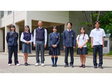 滝川第二高等学校の制服