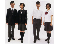 調布北高等学校の制服