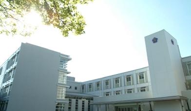智辯学園中学校