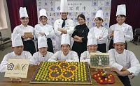 福岡県　福岡農業高校　食品科学科梅研究班のみなさん1
