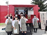 北海道 留辺蘂(るべしべ)高校 福祉ゼミ9人の3年生1