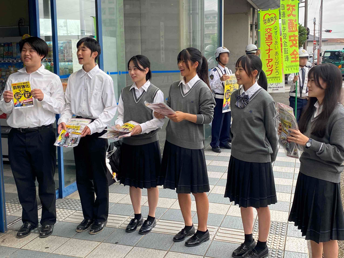 徳島県 城北高校 生徒会・生活交通委員会のみなさん1