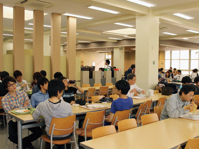三重大学の学食