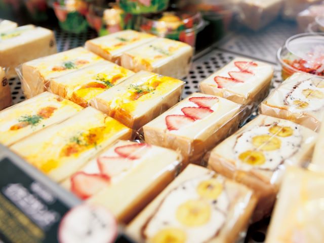 聖徳大学短期大学部の学食