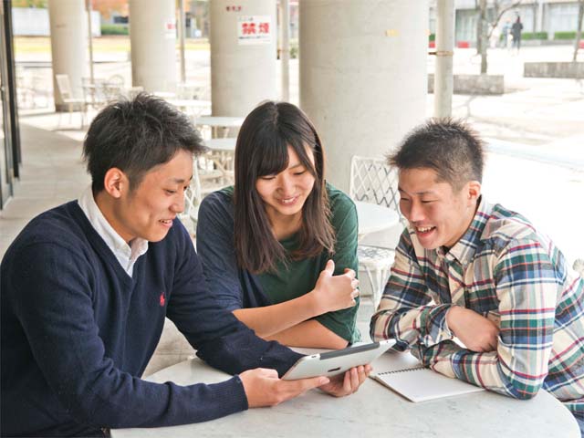 九州国際大学のcampusgallery