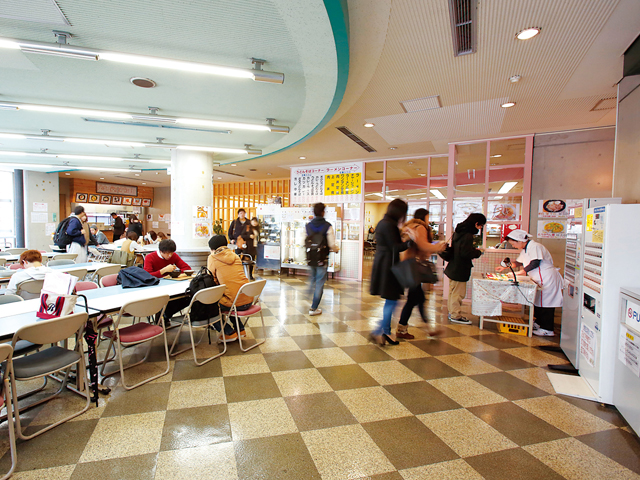 中央学院大学のcampusgallery