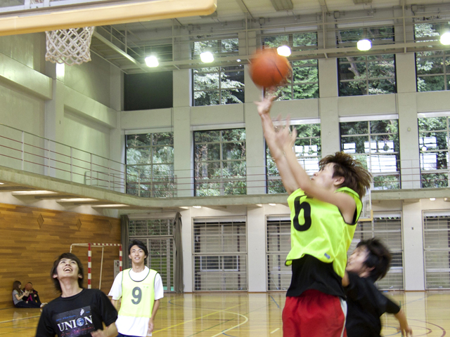 昭和薬科大学の部活