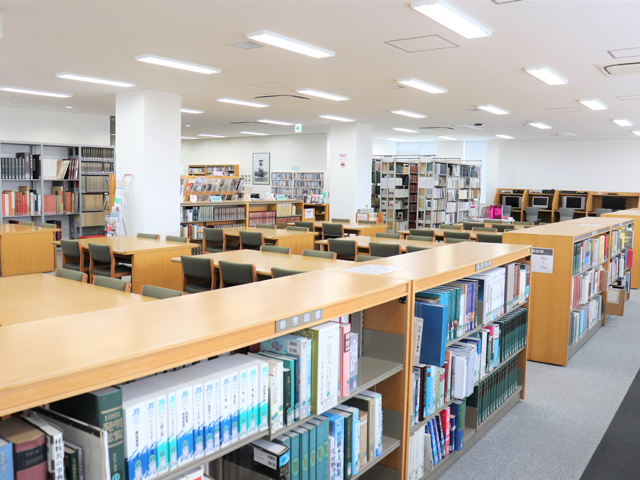 本館図書館