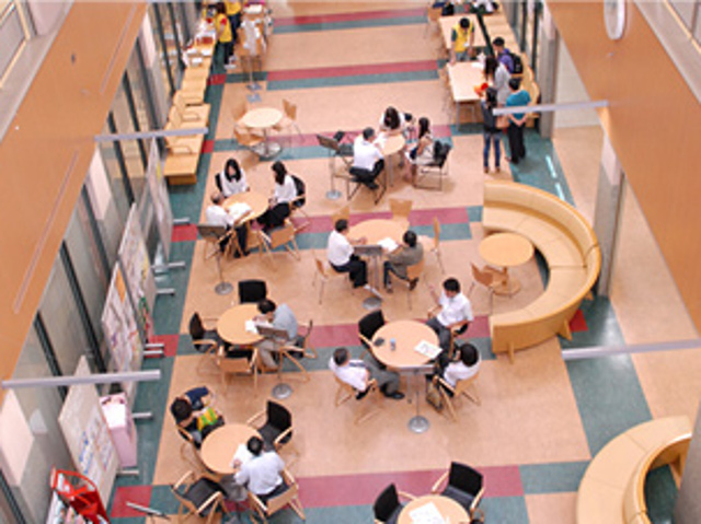 東大阪大学のオープンキャンパス