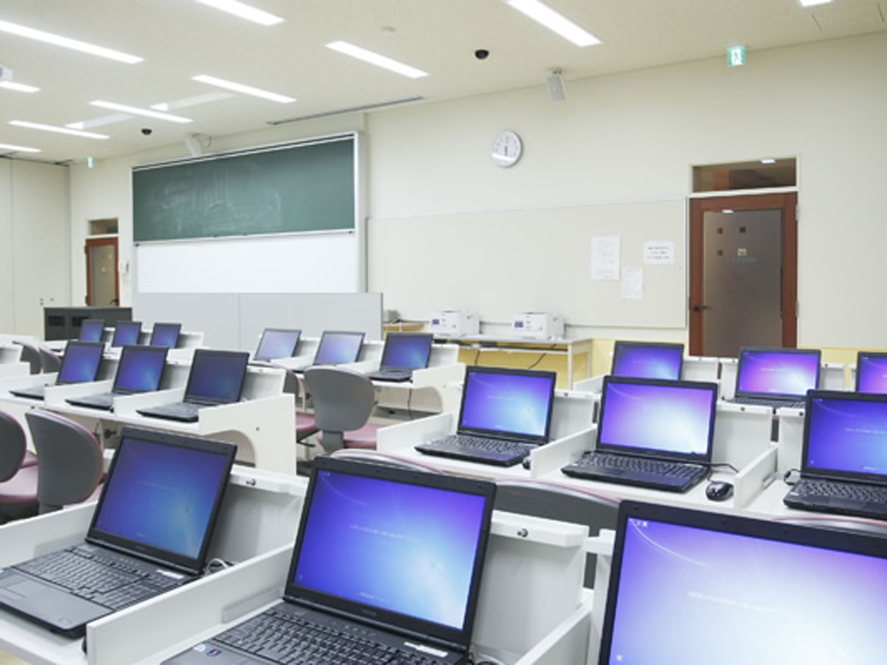 東京未来大学のオープンキャンパス