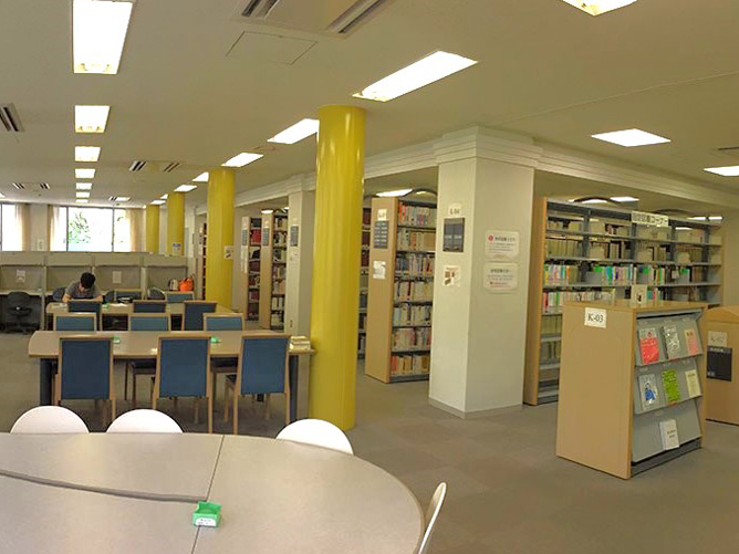 中京大学の図書館