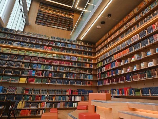 日本大学の図書館