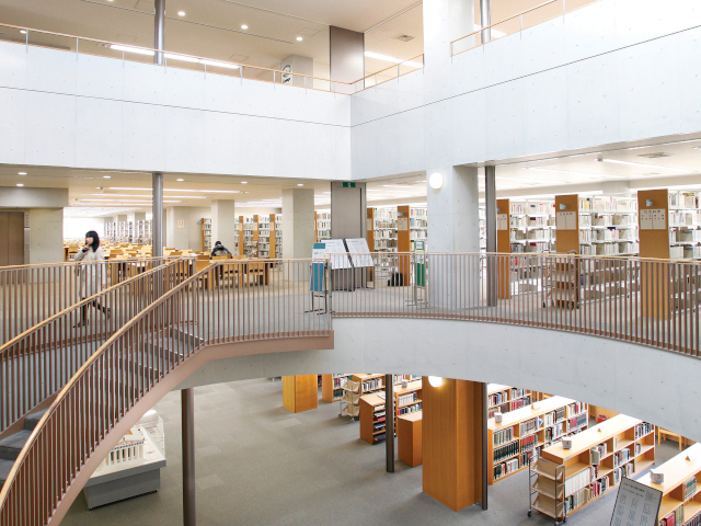 中部大学のcampusgallery
