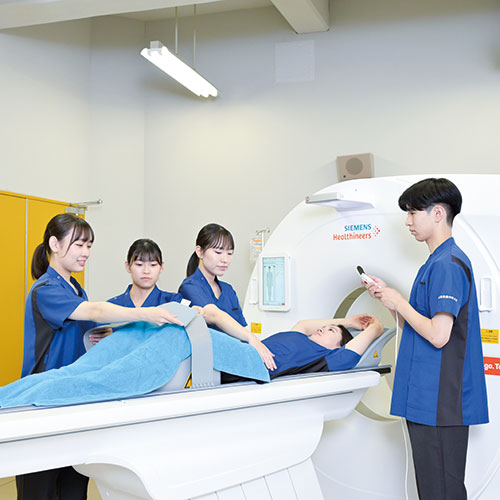 鈴鹿医療科学大学のcampusgallery
