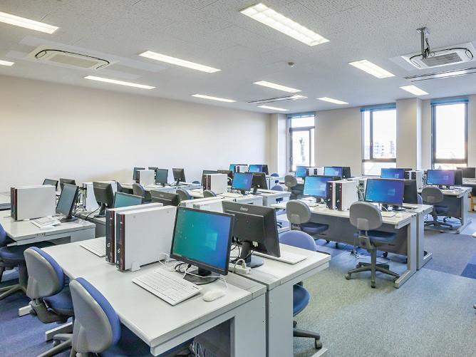 近畿コンピュータ電子専門学校のオープンキャンパス