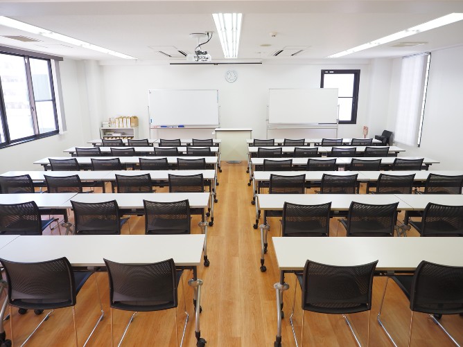 大阪バイオメディカル専門学校の施設・設備