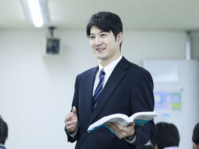ＫＣＳ北九州情報専門学校の講師